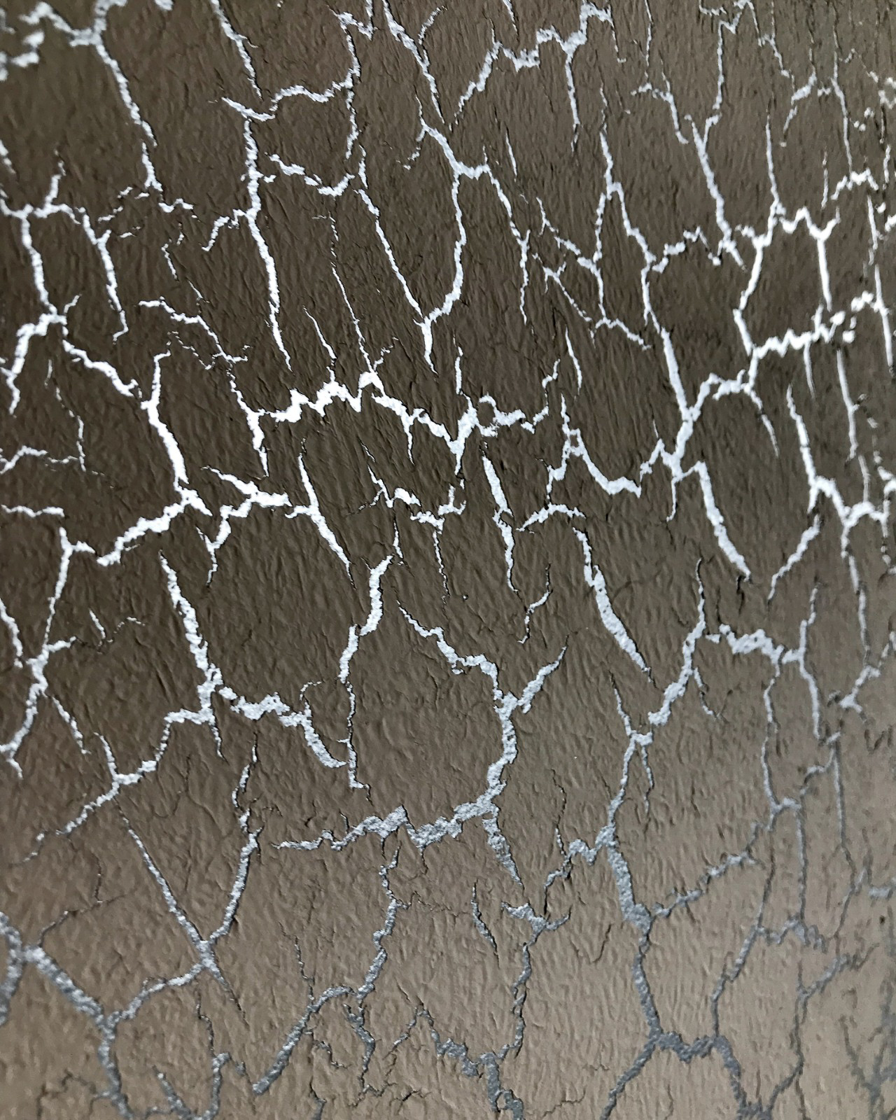 Crackle Medium